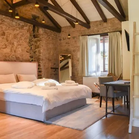 Theonimfi Stone House Prázdninový dům Dimitsana