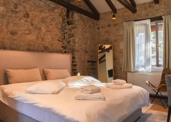 Secluded Mountain Refuge - Theonimfi Paradise Gem Vila *