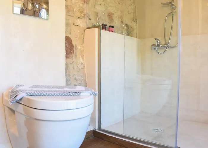 Secluded Mountain Refuge - Theonimfi Paradise Gem