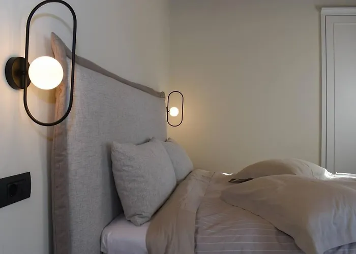 Secluded Mountain Refuge - Theonimfi Paradise Gem Vila