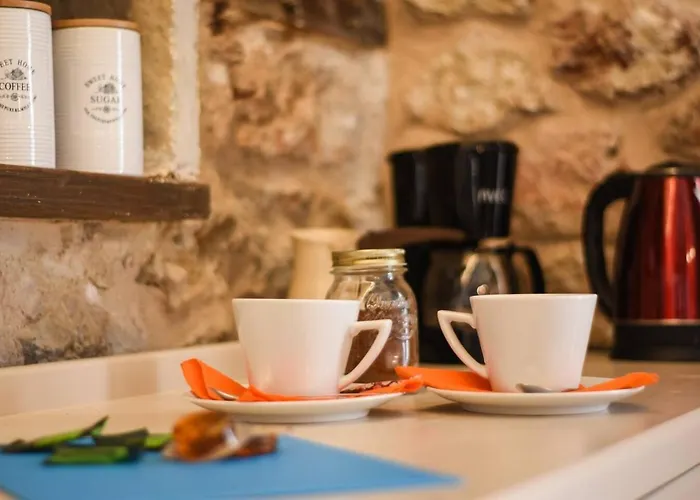 Secluded Mountain Refuge - Theonimfi Paradise Gem Villa