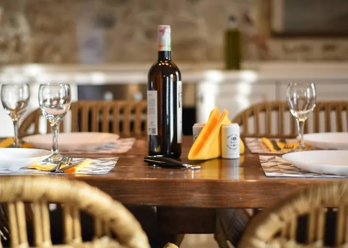 Vila Secluded Mountain Refuge - Theonimfi Paradise Gem